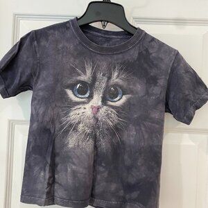 Cutie Pie Kitty from The Mountain T-shirt Size Medium